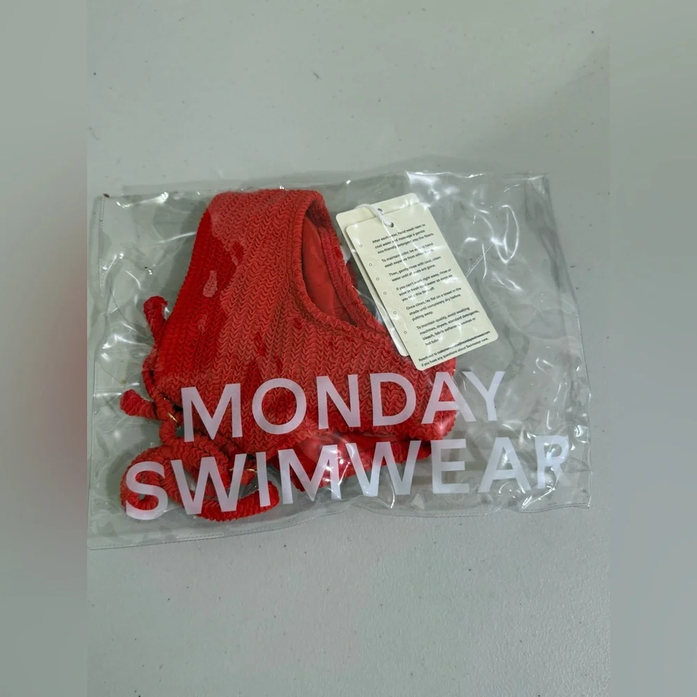 Monday Swimwear Girls Bright Red Textured Two-Piece Bikini